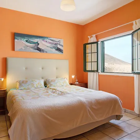 아파트 La Vega De Lanzarote 4 *