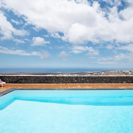 La Vega De Lanzarote 4 Apartamento *